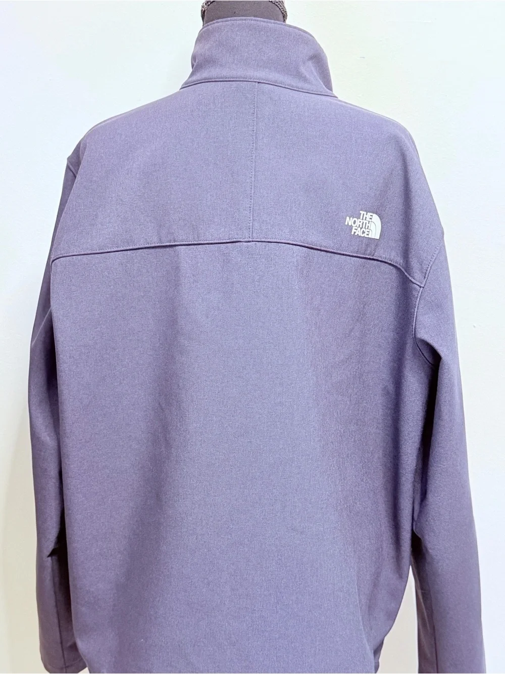 The North Face Men’s Dark Gray Softshell Windwall Jacket XL